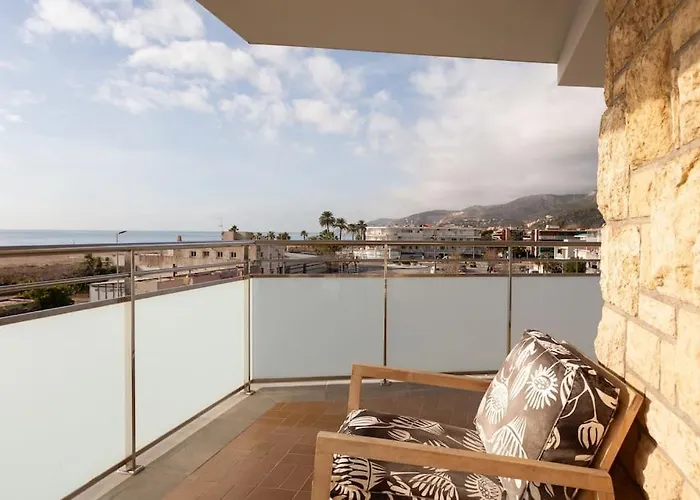 Sunset Oceanfront *
