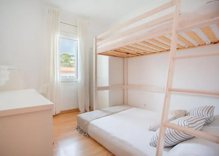 Sunset Oceanfront Castelldefels